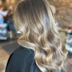 Pellegrino's Salon And Suite
