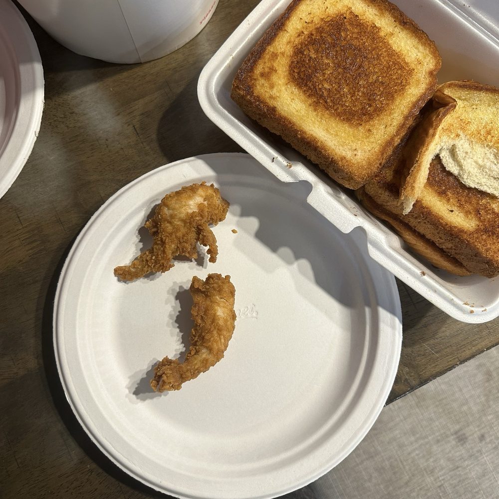 Guthrie’s - This is a rip off - Chicken Shop Near Me - Grayson, Georgia