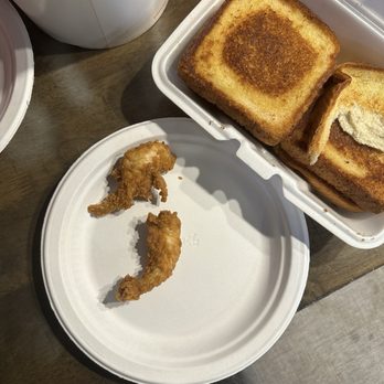 Guthrie’s - This is a rip off - Chicken Shop Near Me - Grayson, Georgia