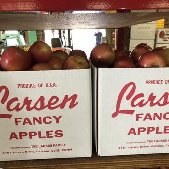 Larsen Apple Barn - Fruits & Veggies Near Me - Camino, California