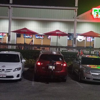 Froggers - Altamonte Springs - Parking - Chicken Wings Near Me - Altamonte Springs, Florida