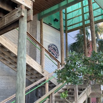 Vickery's Bar & Grill - Bars Near Me - Mount Pleasant, South Carolina Vickery's Bar & Grill - Bars Near Me - Mount Pleasant, South Carolina