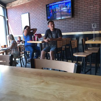 Fire Wings - Natomas - Seating area - Chicken Wings Near Me - Sacramento, California