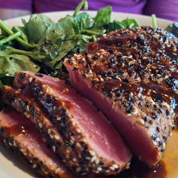 Pirate's Bar and Grill - Ahi tuna - American Near Me - Dauphin Island, Alabama