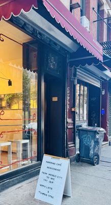 Mandrake Café by null