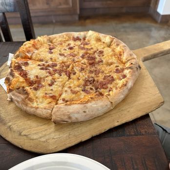 VJB Vineyards & Cellars - Pizza!! - Wineries Near Me - Kenwood, California VJB Vineyards & Cellars - Pizza!! - Wineries Near Me - Kenwood, California