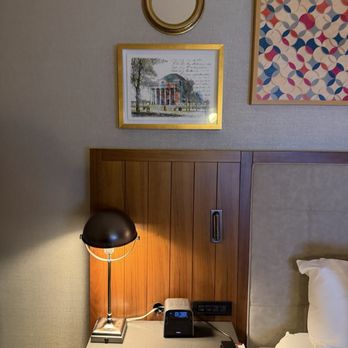 The Draftsman, Autograph Collection - The nightstand is well thought out for guest's needs - Hotels Near Me - Charlottesville, Virginia The Draftsman, Autograph Collection - The nightstand is well thought out for guest's needs - Hotels Near Me - Charlottesville, Virginia