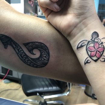 Lost Coast Tattoo - Tribal fish hook and plumeria flower turtle! - Tattoo Near Me - Kailua-Kona, Hawaii Lost Coast Tattoo - Tribal fish hook and plumeria flower turtle! - Tattoo Near Me - Kailua-Kona, Hawaii