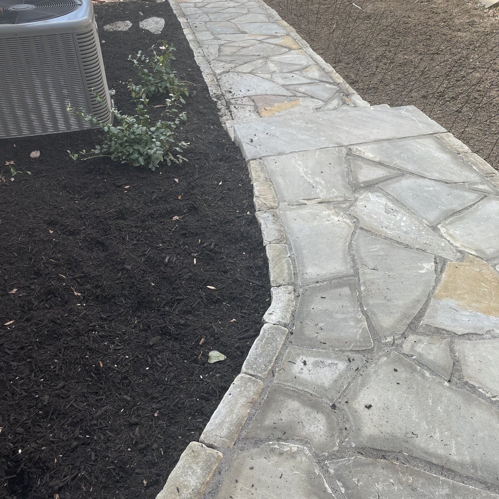 Alpine Landscaping - Backyard flagstone and stairs - Landscaping Near Me Alpine Landscaping - Backyard flagstone and stairs - Landscaping Near Me