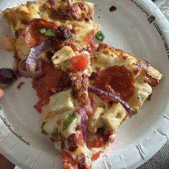 Round Table Pizza - Chicken bacon pizza - Pizza Near Me - Glendora, California Round Table Pizza - Chicken bacon pizza - Pizza Near Me - Glendora, California