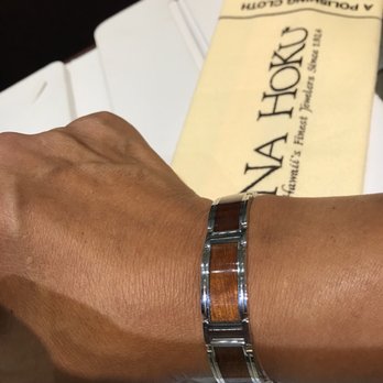 Na Hoku - Koa wood inlay bracelet (Koa wood has great spiritual significance in Hawaiian culture) - Jewelry Near Me - Wailea, Hawaii Na Hoku - Koa wood inlay bracelet (Koa wood has great spiritual significance in Hawaiian culture) - Jewelry Near Me - Wailea, Hawaii