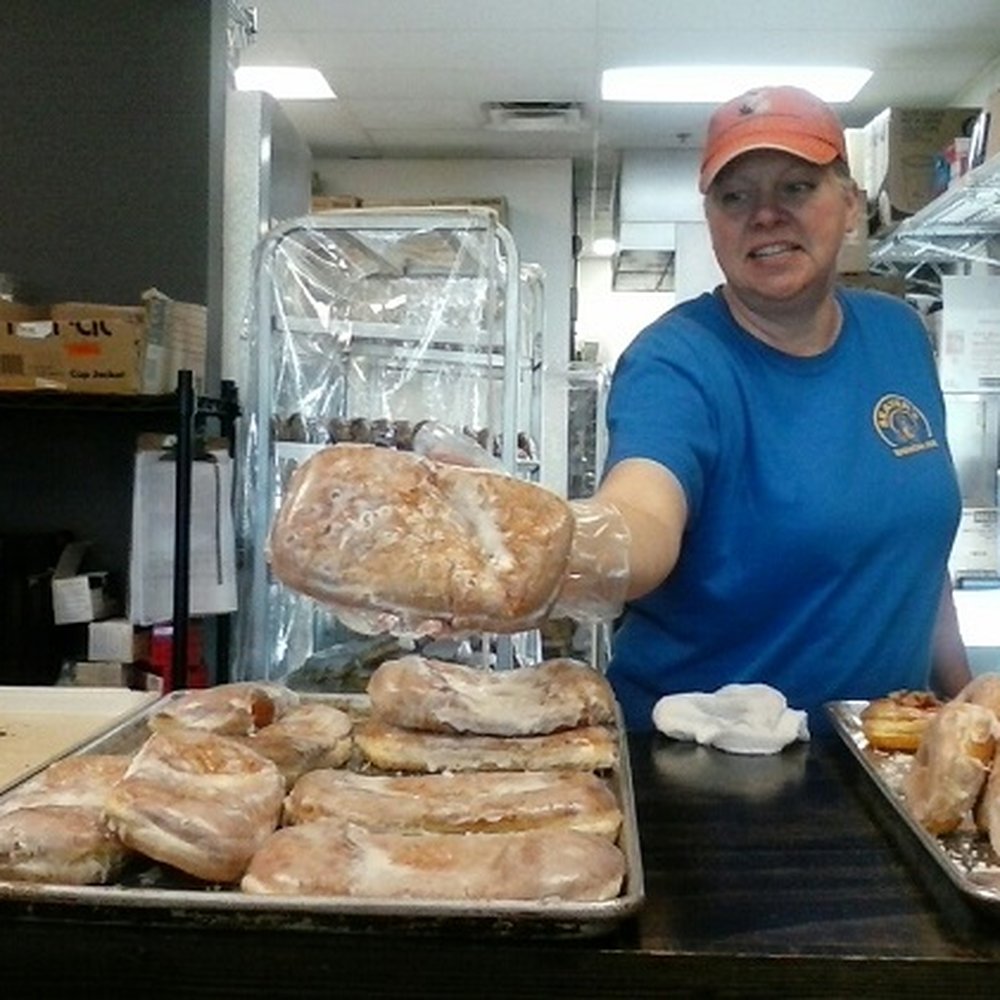 Beaver's Dough-Joe - Shelia is just a sweetheart. - Donuts Near Me - Knoxville, Tennessee