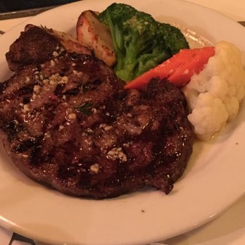 La Botte - Rib eye with veggies in a light garlic sauce - Italian Near Me - Lompoc, California