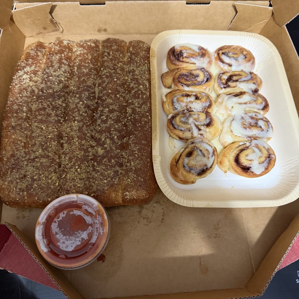Pizza Hut - Breadsticks and Cinnamon Buns - Pizza Near Me - Corpus Christi, Texas Pizza Hut - Breadsticks and Cinnamon Buns - Pizza Near Me - Corpus Christi, Texas