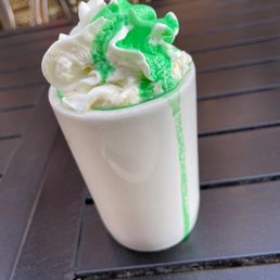 PATRICK MCGOVERN’S PUB & RESTAURANT - Updated August 2024 - 183 Photos