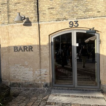 Barr - main door - Modern European Near Me - København Barr - main door - Modern European Near Me - København