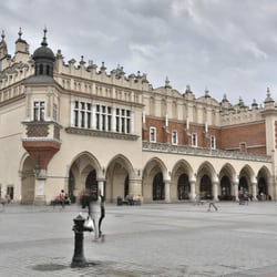 SeeKrakow - The Cloth Hall