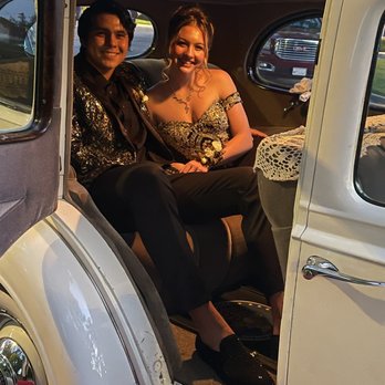 Classic Limos - Limos Near Me - Newport Beach, California Classic Limos - Limos Near Me - Newport Beach, California