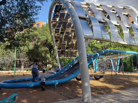Yanaguana Garden at Hemisfair by null