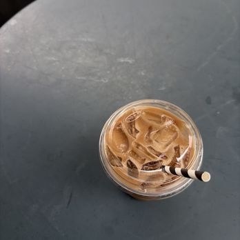 Aveley Farms Coffee Roasters - Iced vanilla latte - Coffee & Tea Near Me - Towson, Maryland