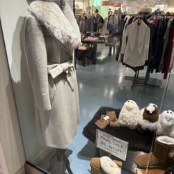Sheepskin Gifts & Alpaca Too