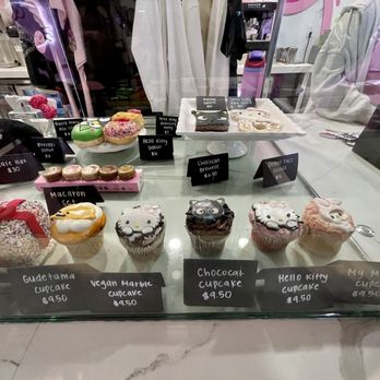 Hello Kitty Cafe - Themes desserts - Themed Cafes Near Me - Las Vegas, Nevada Hello Kitty Cafe - Themes desserts - Themed Cafes Near Me - Las Vegas, Nevada