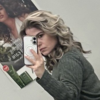 A'La Mode Salon & Company - Hair Salons Near Me - Brooklyn, New York A'La Mode Salon & Company - Hair Salons Near Me - Brooklyn, New York