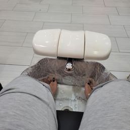 Early to my appointment... first thoughts... very warm in here and water isn't.