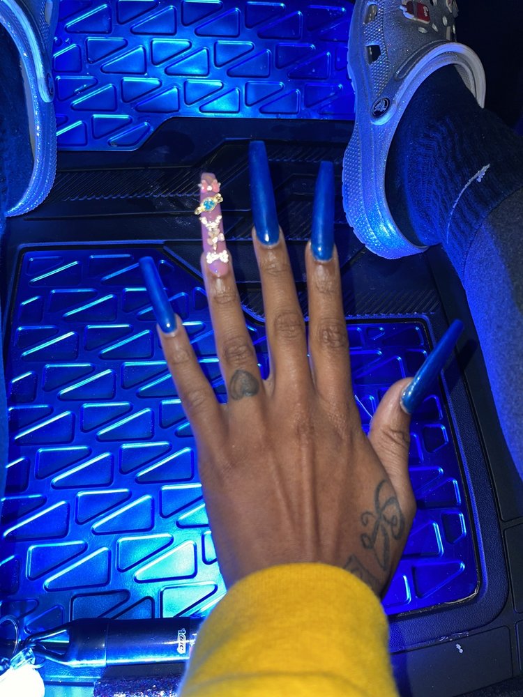 TRENDY NAILZ SALON Updated August 2024 55 Photos 2000 Chapel Hill