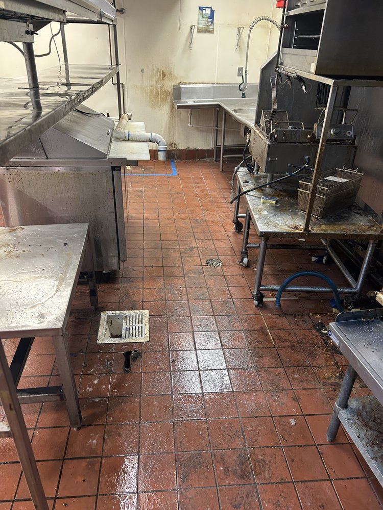 Slide of CM Pressure Washing & Services