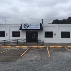 Stinky's Smoke Shop