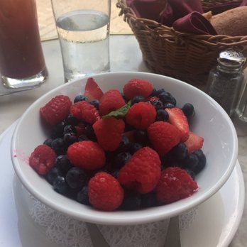 Parc - Fruit and yogurt parfait- so fresh and delicious - French Near Me - Philadelphia, Pennsylvania