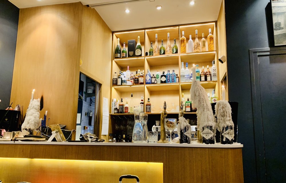 JACQUES Updated June 2024 129 avenue Victor Hugo, Paris, Ain, France French Restaurant