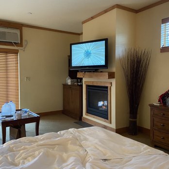 Cousins Country Inn - Hotels Near Me - The Dalles, Oregon Cousins Country Inn - Hotels Near Me - The Dalles, Oregon