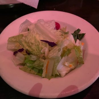 Johnny's Kitchen & Tap - Dinner salad - Barbeque Near Me - Glenview, Illinois