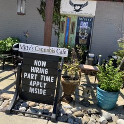 Mitty's Cannabis Cafe