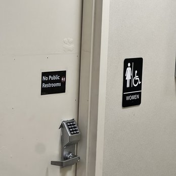 Wawa - The restrooms are closed for the customers - Fast Food Near Me - Fort Lauderdale, Florida Wawa - The restrooms are closed for the customers - Fast Food Near Me - Fort Lauderdale, Florida
