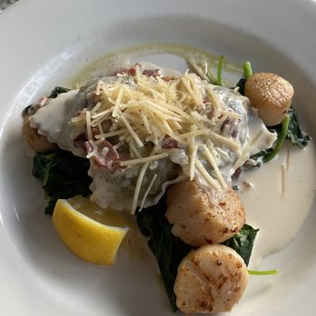 Catch 22 - Pan-Seared Scallops and Ravioli - Seafood Near Me - Hilton Head Island, South Carolina Catch 22 - Pan-Seared Scallops and Ravioli - Seafood Near Me - Hilton Head Island, South Carolina