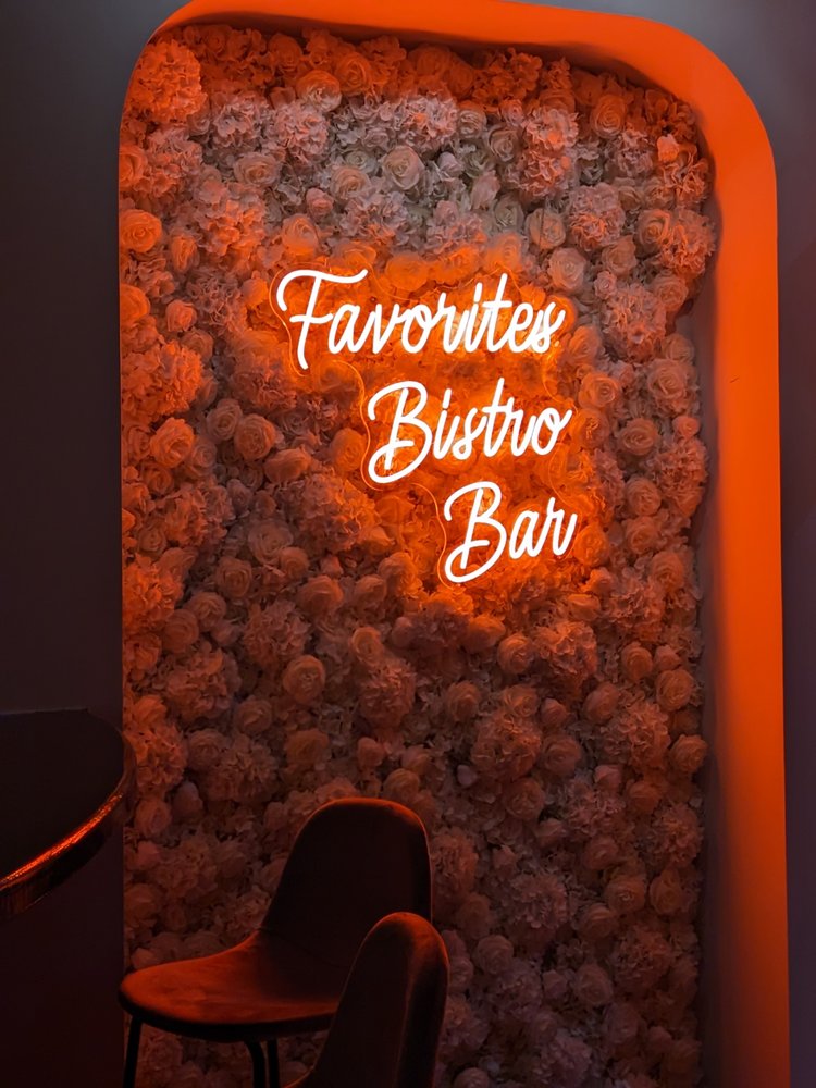 FAVORITES BISTRO BAR 27 Photos & 14 Reviews 90 Bank St, New London