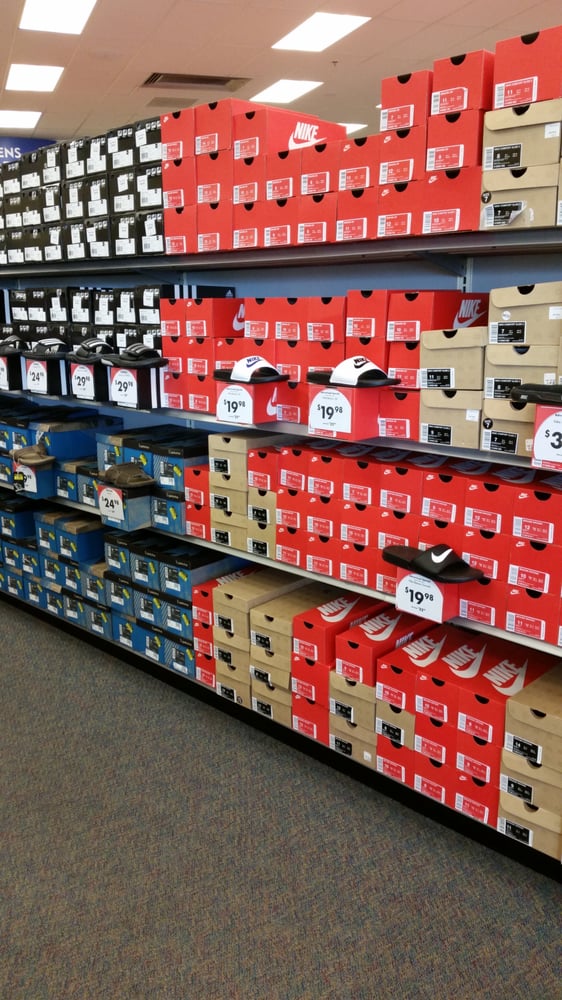 SHOE CARNIVAL Updated May 2024 1307 N Galleria Dr, Nampa, Idaho