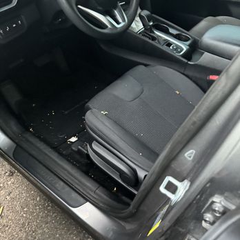 Brake Masters - Showing that my seats are soaking wet along with the floorboards with debris all over the inside of my car. - Auto Repair Near Me - Peoria, Arizona Brake Masters - Showing that my seats are soaking wet along with the floorboards with debris all over the inside of my car. - Auto Repair Near Me - Peoria, Arizona