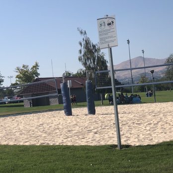 Residence Inn By Marriott Wenatchee - Volleyball at the park next door - Hotels Near Me - Wenatchee, Washington