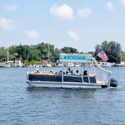 Rock and Reef Charters - Going out on another cruise tour to the islands!