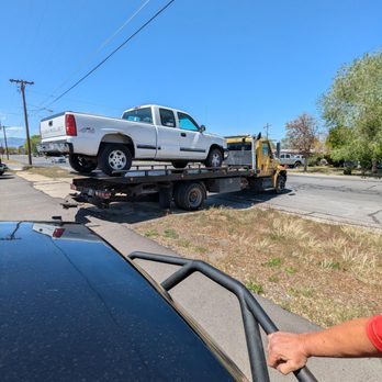 Dakota Towing - Towing Near Me Dakota Towing - Towing Near Me
