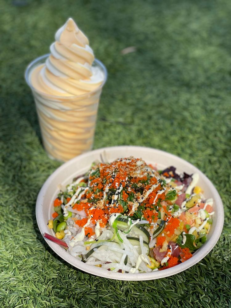 Island Fin Poke – Summerlin