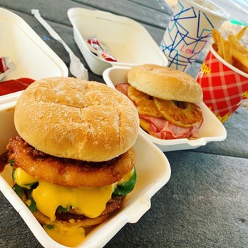 Beef N Buns N Paradise - American Near Me - Frederick, Maryland