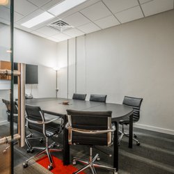 Fibercove - Tesla Meeting Room