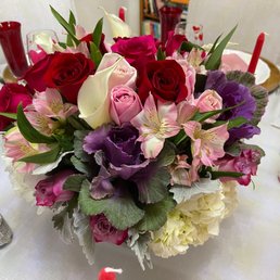 Stunning centerpiece for valentine dinner.