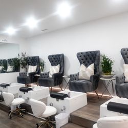Manna Nails Studio