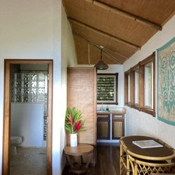 Bamboo Inn on Hana Bay